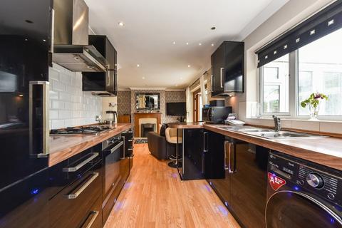 9 Briar Close, Yapton, Arundel, BN18 0ES