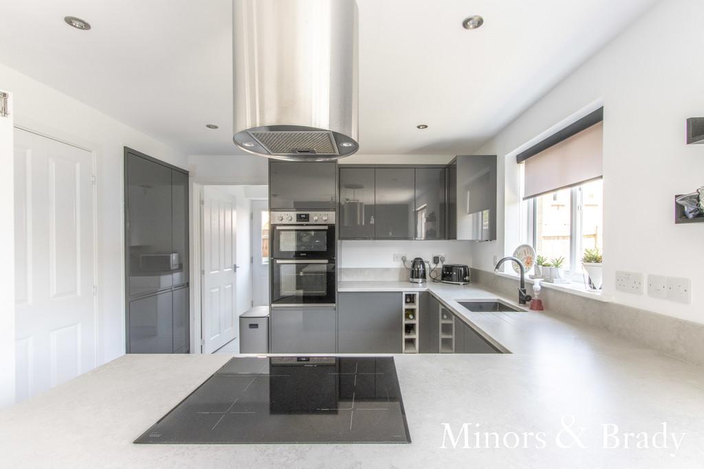 Jeckyll Road, Wymondham 4 bed detached house for sale £375,000