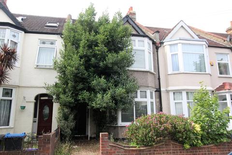 95 Park Avenue, Mitcham, CR4 2ES