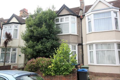 95 Park Avenue, Mitcham, CR4 2ES