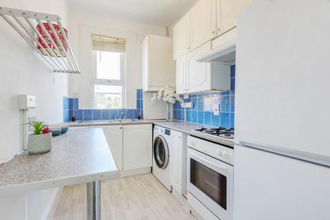 36c Ringstead Road, London, SE6 2BP