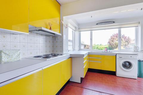 27 Abbotsbury Road, Bromley, BR2 7HG