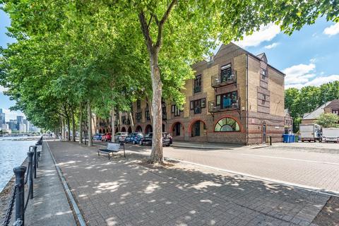 10 Trafalgar Close, Rotherhithe, London, SE16 7RL