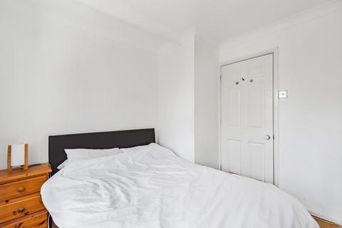 10 Trafalgar Close, Rotherhithe, London, SE16 7RL