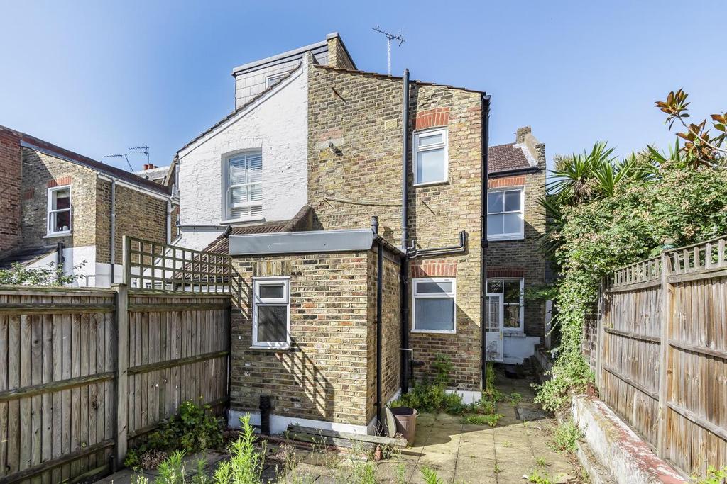 Firth Gardens, Fulham 3 bed terraced house £1,250,000