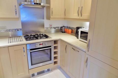 1 bedroom apartment to rent, Clos Dewi Sant, Cardiff CF11 9EX