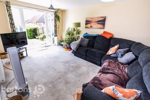 4 Bradman Walk, Rotherham, S62 7AE