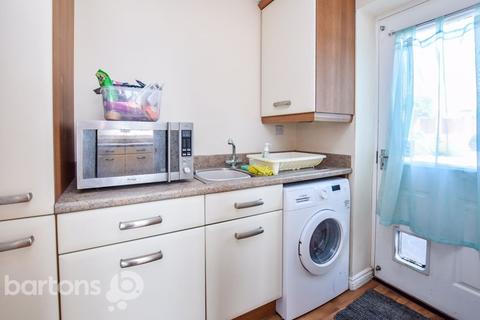 4 Bradman Walk, Rotherham, S62 7AE