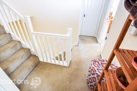 4 Bradman Walk, Rotherham, S62 7AE