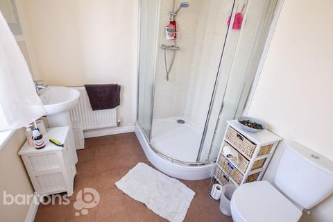 4 Bradman Walk, Rotherham, S62 7AE