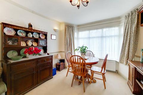 55 Coledale Drive, Stanmore, HA7 2QE