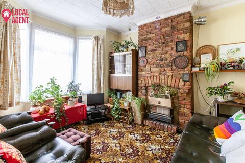 95 Roydene Road, Plumstead, London, SE18 1PZ