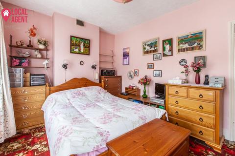 95 Roydene Road, Plumstead, London, SE18 1PZ