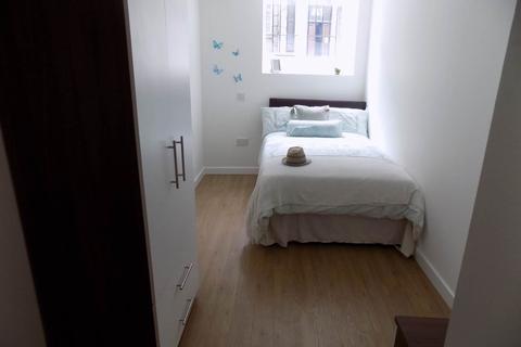 3 bedroom flat for sale - 130 Sunbridge Road, ,