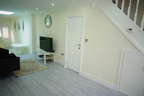 4 Ethel Road, Ashford, TW15 3RB
