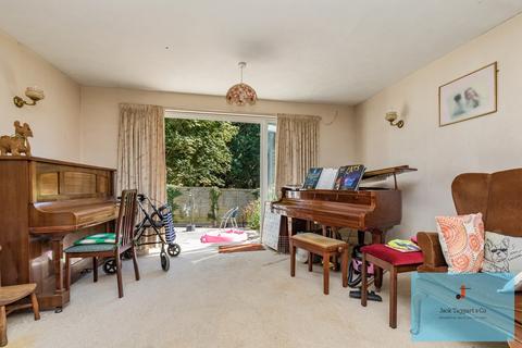56 Chalky Road, Portslade, Brighton, BN41 2WF