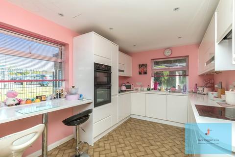 56 Chalky Road, Portslade, Brighton, BN41 2WF