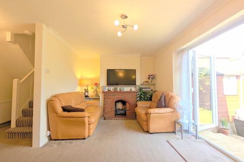 30 Horsham Road, Feltham, TW14 8LW