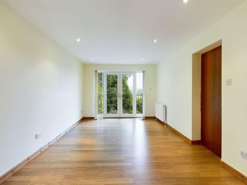 Sitting/Dining room