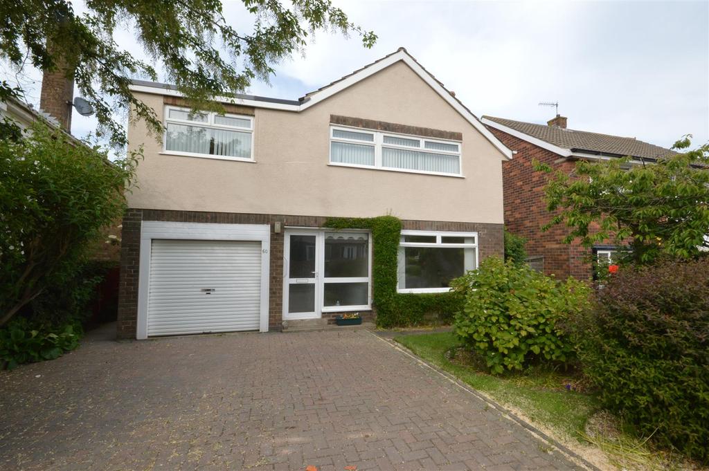 Sea View Drive, Scarborough, North... 4 bed detached house £300,000