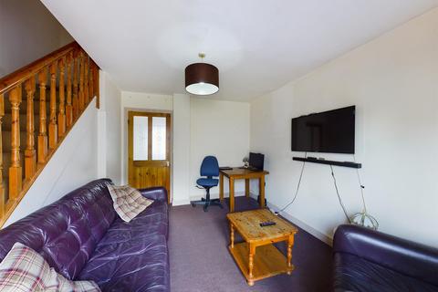 4 Ingle Close, Scarborough, YO12 4AY