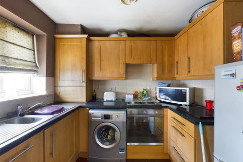 4 Ingle Close, Scarborough, YO12 4AY