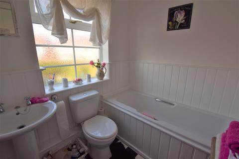 145 Queensgate, Bridlington, YO16 7JQ