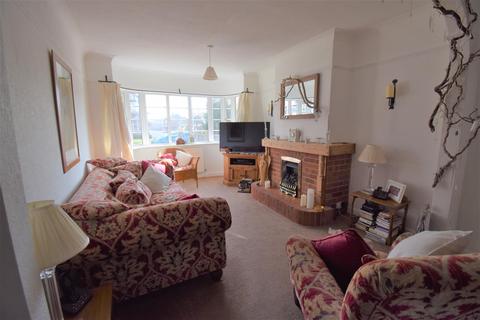 145 Queensgate, Bridlington, YO16 7JQ