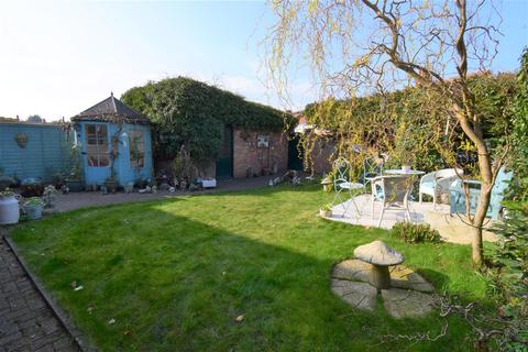 145 Queensgate, Bridlington, YO16 7JQ