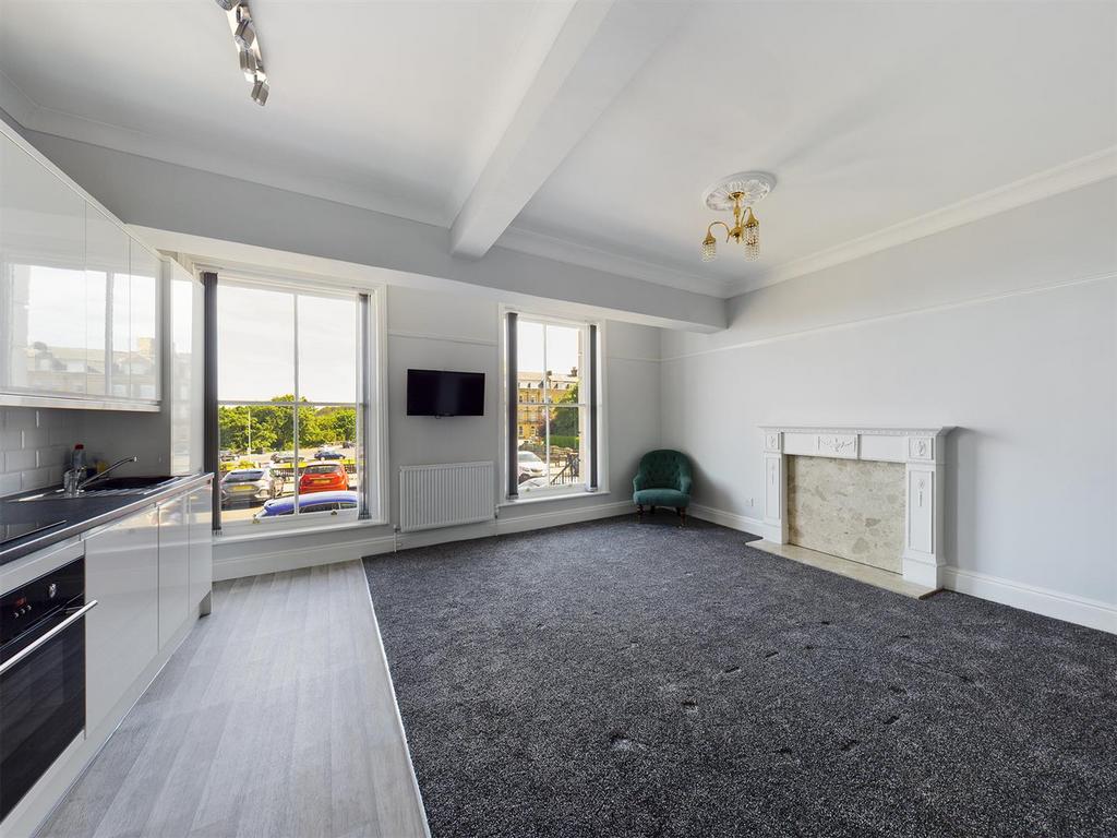 Prince of Wales Apartments, Prince of... 2 bed flat £190,000