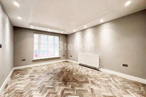 2 bedroom apartment to rent, Stanhope Road, London N6