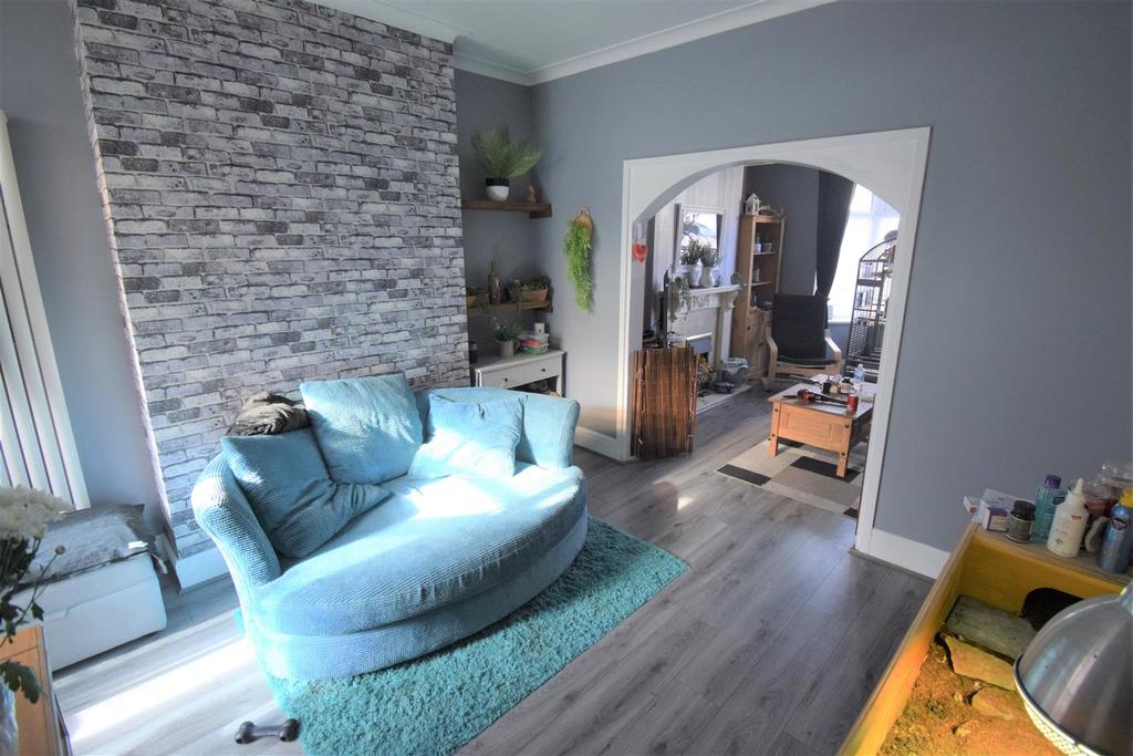 Nelson Street, Bridlington 2 bed terraced house £130,000