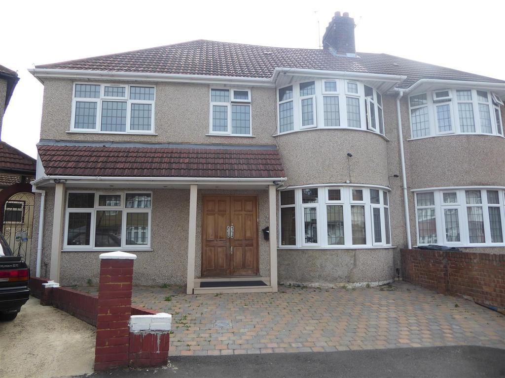 North Drive, Hounslow 4 bed semidetached house £725,000