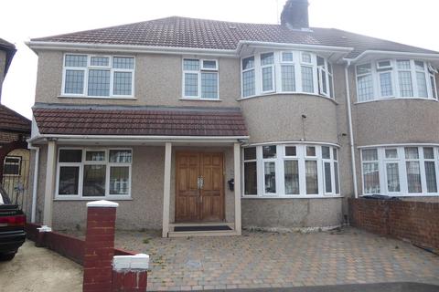 79 North Drive, Hounslow, TW3 1PT