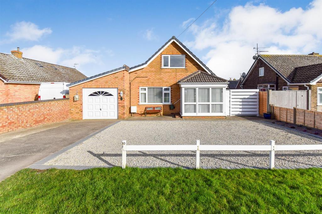 Bempton Lane, Flamborough, Bridlington, East Riding of Yorkshire 3 bed