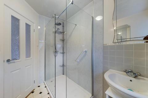 11 Hackness Drive, Scarborough, YO12 5SB