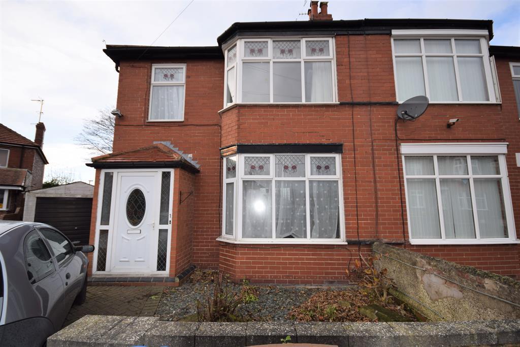 St. Stephen Road, Bridlington 3 bed semidetached house £750 pcm (£