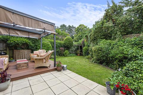 4 Cartbridge Close, Send, Woking, GU23 7EW