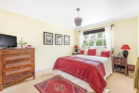 4 Cartbridge Close, Send, Woking, GU23 7EW