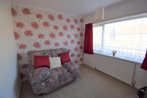 2 Bempton Close, Bridlington, YO16 7HL