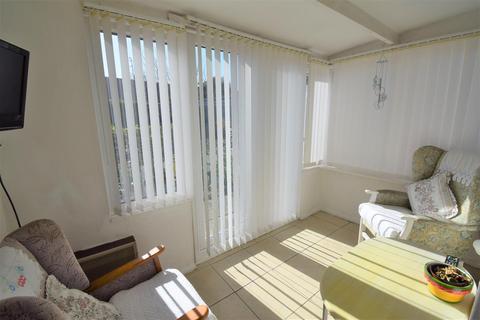 2 Bempton Close, Bridlington, YO16 7HL