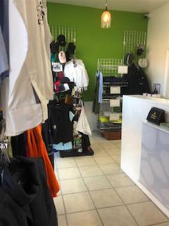 Shop to rent, Bowes Road, Arnos Grove