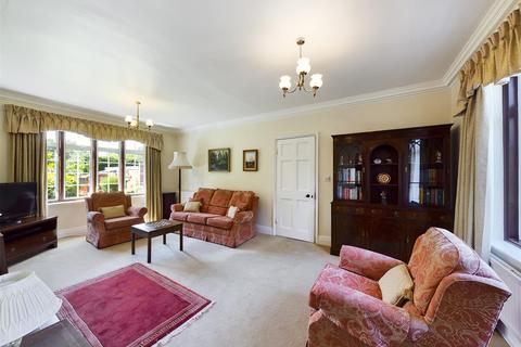 3 Stepney Drive, Scarborough, YO12 5DP