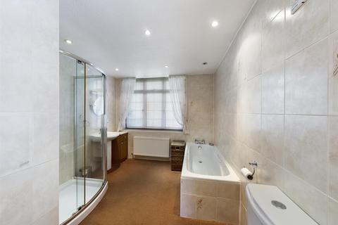 3 Stepney Drive, Scarborough, YO12 5DP