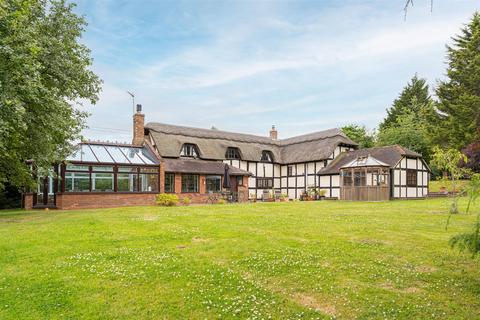 4 bedroom character property for sale - Holmes Lane, Hanbury, Bromsgrove, Worcestershire, B60 4HH