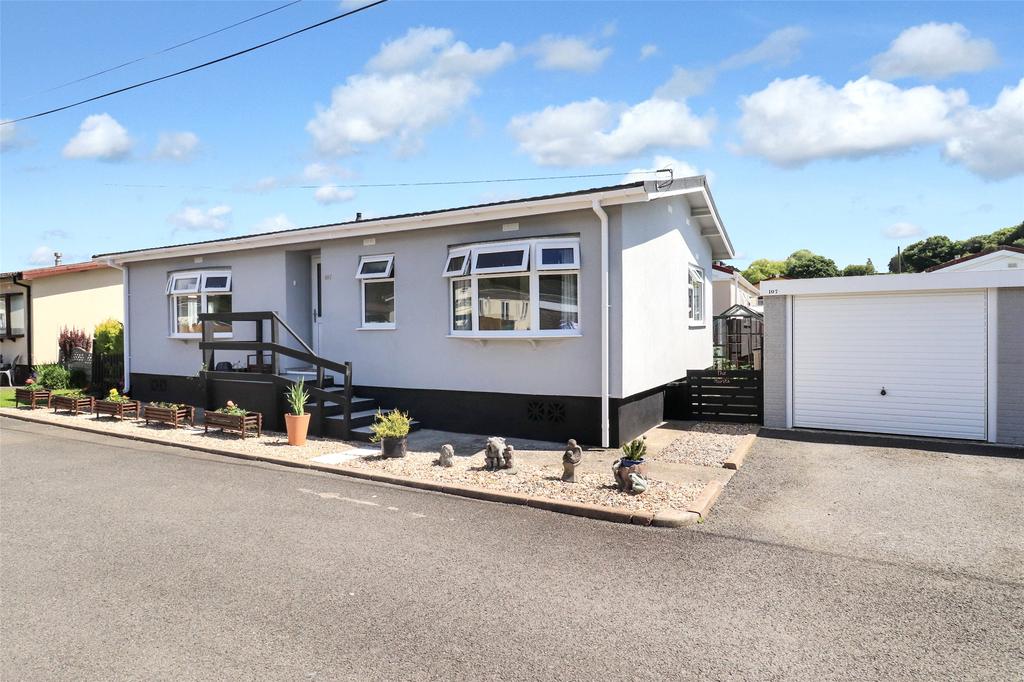 Mill on the Mole Residential Park... 2 bed bungalow £155,000