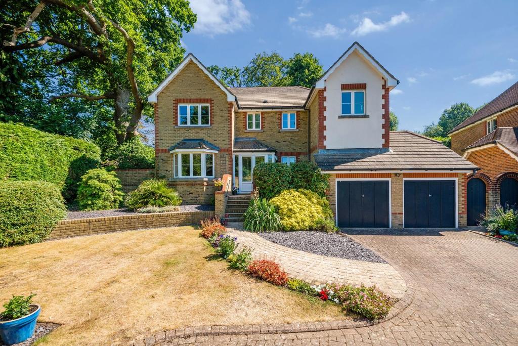 DENE CLOSE, 2-68.jpg