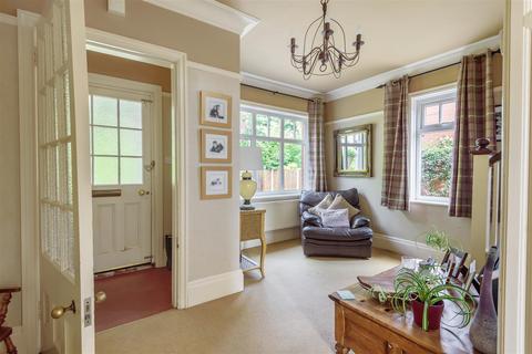 45 Hackness Road, Scarborough, YO12 5SD