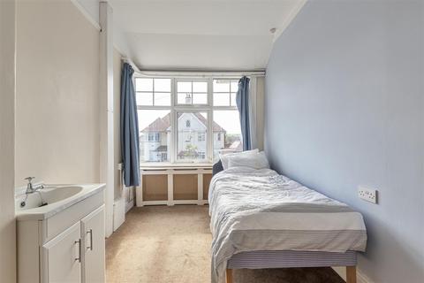 12 bedroom detached house for sale - Fairways, 119 Cardigan Road, Bridlington, Yorkshire