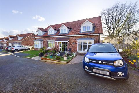5 Paddock Close, East Ayton, Scarborough, YO13 9BN